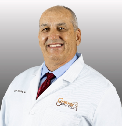 Robert Martinez, MD | National Spine & Ortho